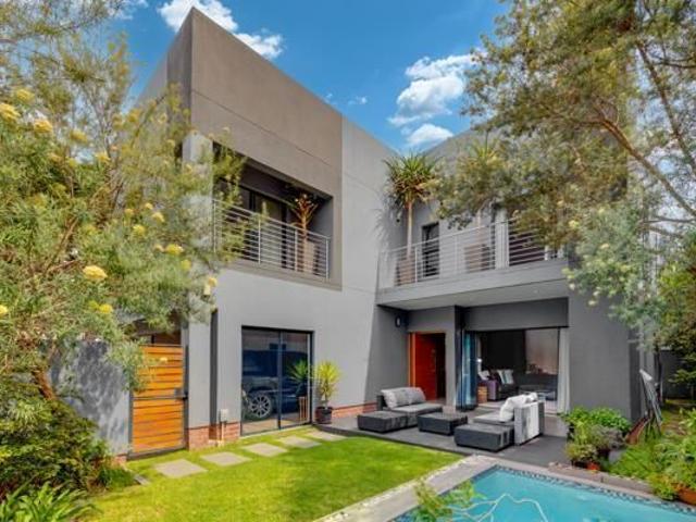4 Bedroom Cluster in Bryanston