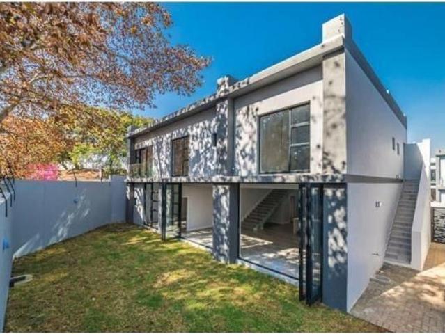4 Bedroom Cluster in Melrose