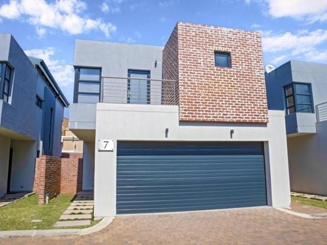 4 Bedroom Cluster in Morningside