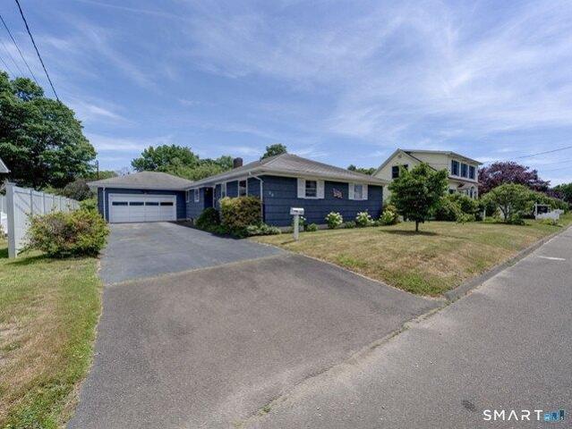 4 bedroom, Clinton CT 06413 105611694