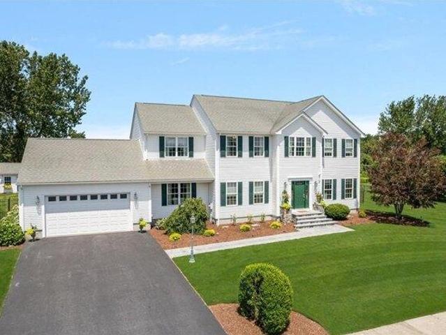 4 bedroom, Cranston RI 02921 105548319