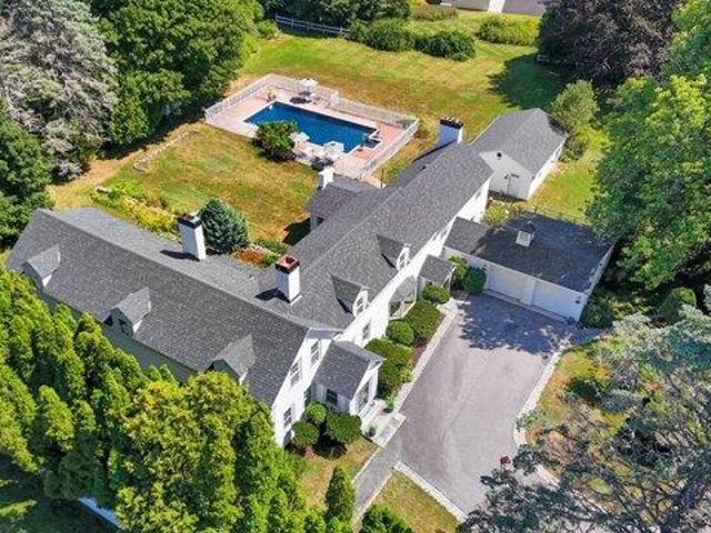 4 bedroom, Cumberland ME 04110 105913144