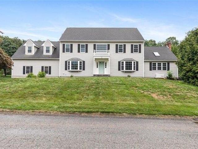 4 bedroom, Cumberland RI 02864 105724787
