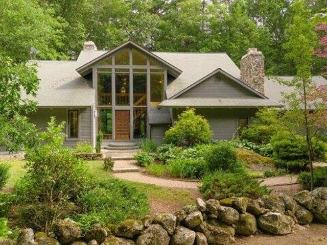 4 bedroom, Amherst NH 03031 104477149