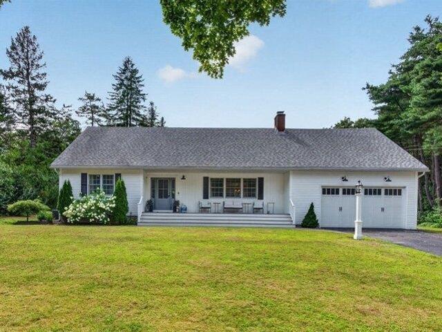 4 bedroom, Andover MA 01810 105549434