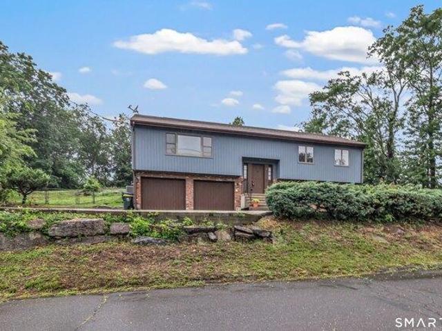 4 bedroom, Ansonia CT 06401 105534709