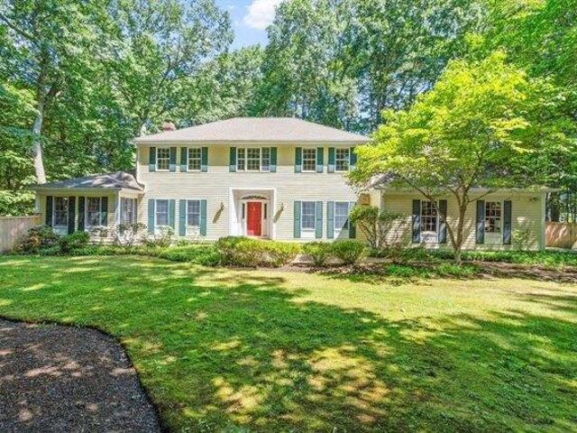 4 bedroom, Acton MA 01720 105548982
