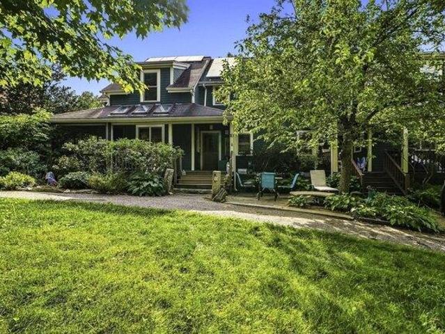 4 bedroom, Acton MA 01720 105551353