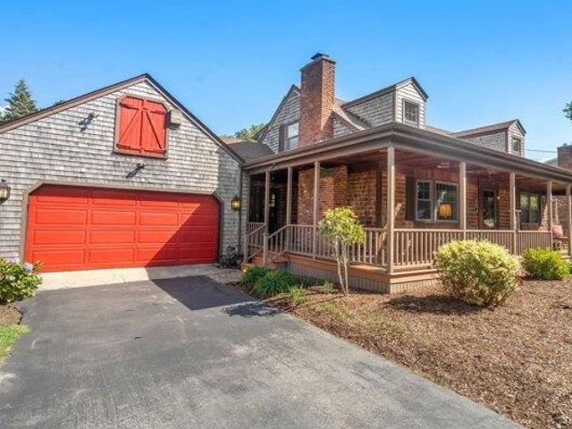 4 bedroom, Acushnet MA 02743 105630701