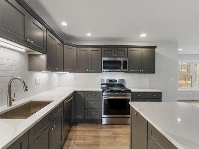 4 bedroom, Agawam MA 01001 104567889