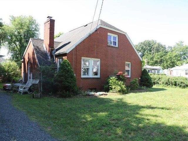 4 bedroom, Agawam MA 01030 105418878