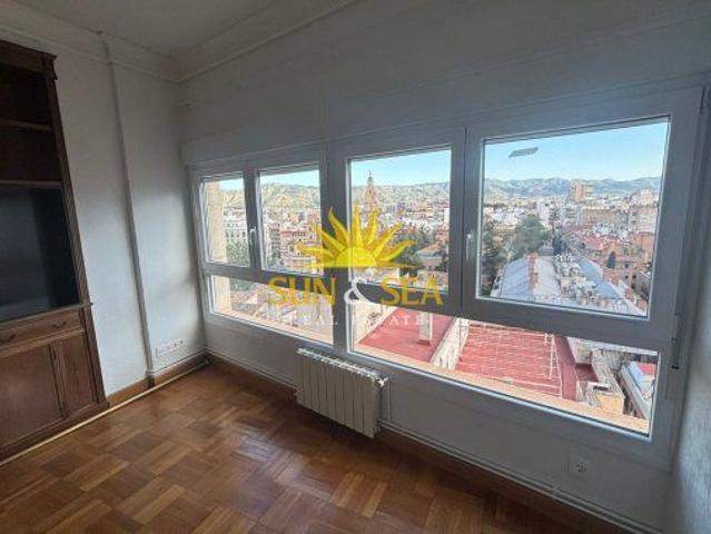 4 BEDROOM APARTMENT MURCIA