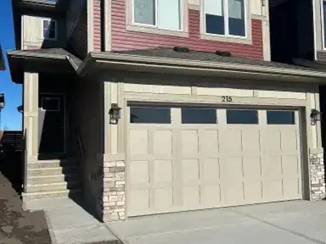 4 Bedroom Apartment Calgary AB 104940772
