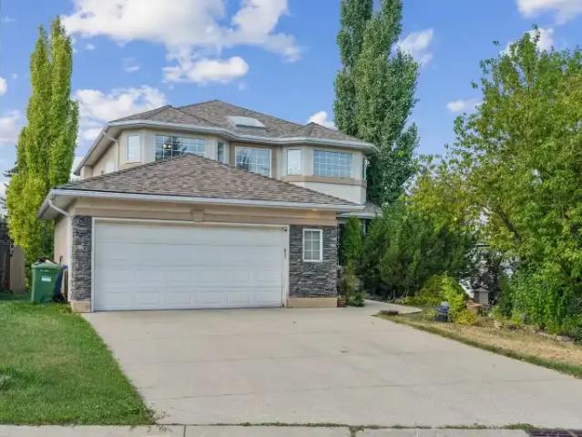 4 Bedroom Apartment Calgary AB 104940804