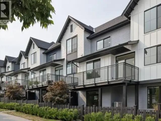 4 Bedroom Apartment Coquitlam BC 105235076