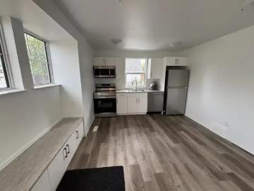 4 Bedroom Apartment Edmonton AB LS102794864