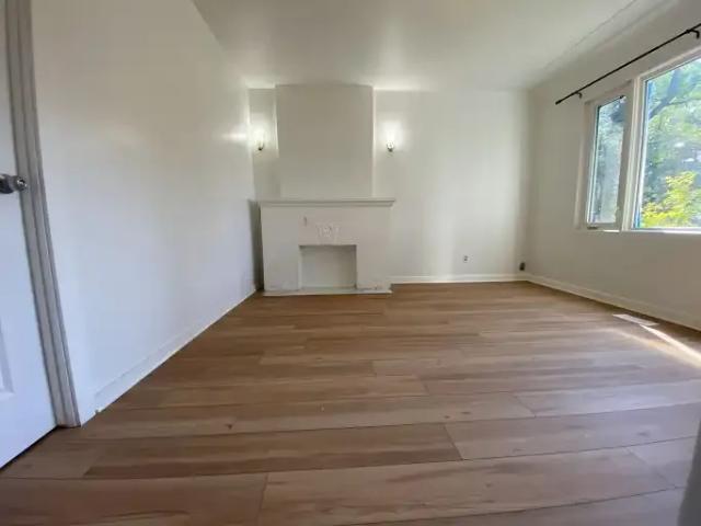 4 Bedroom Apartment Edmonton AB 104401571