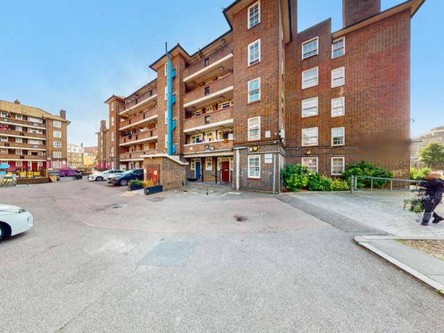 4 Bedroom Apartment Flat