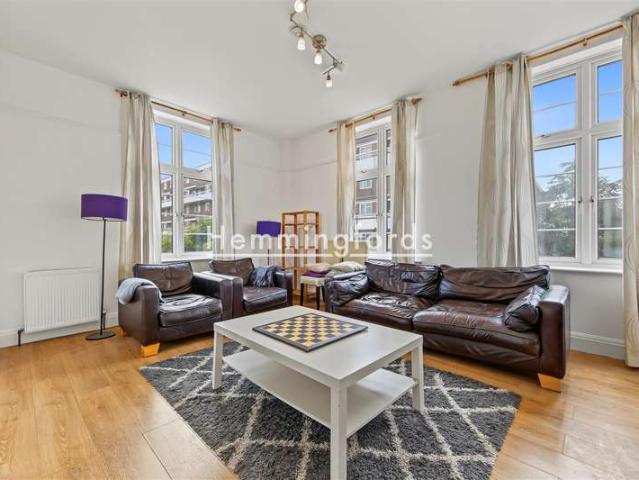 4 Bedroom Apartment Flat