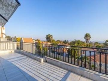 Apartment for sale in Carlswald - Security