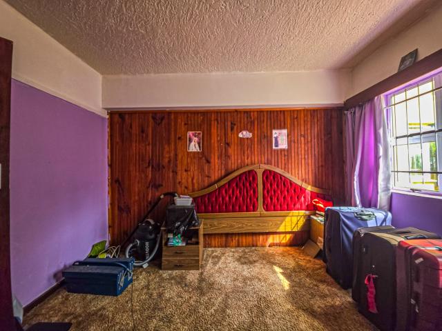 4 Bedroom Apartment / Flat For Sale in Southernwood