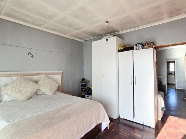 4 Bedroom Apartment / Flat For Sale in Southernwood