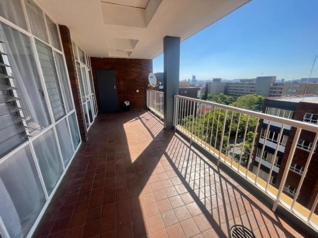 4 Bedroom Apartment / Flat For Sale in Sunnyside