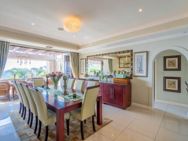 4 Bedroom Apartment / Flat For Sale in Umhlanga Central