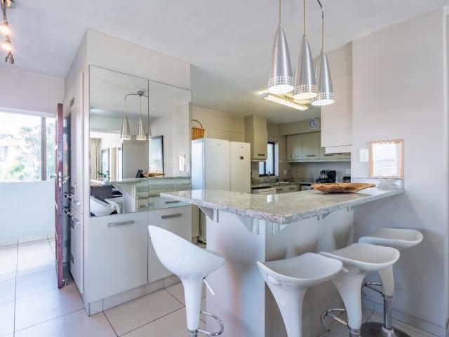 4 Bedroom Apartment / Flat For Sale in Umhlanga Central