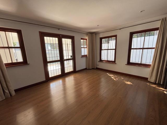 4 Bedroom Apartment / Flat To Rent in Northern Acres