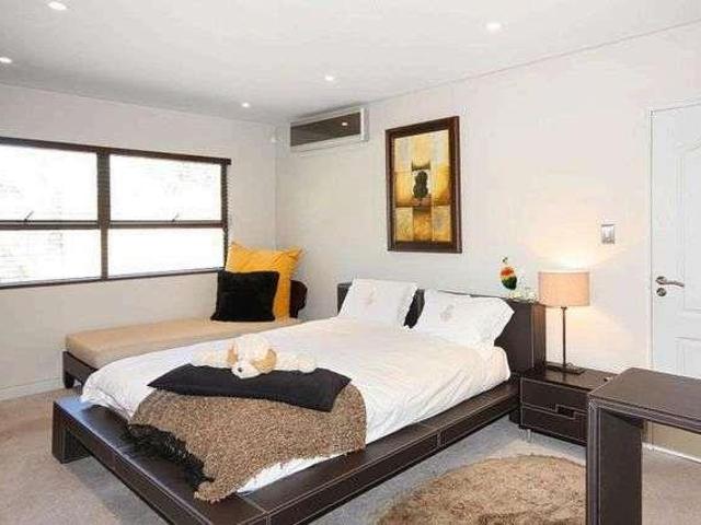 4 Bedroom Apartment / Flat To Rent in Sandown