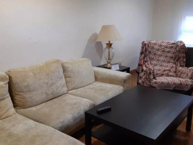 4 bedroom apartment for rent in Murcia, bills excluded