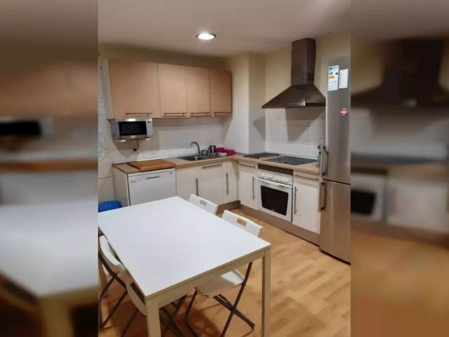 4 bedroom apartment for rent in Murcia, bills excluded