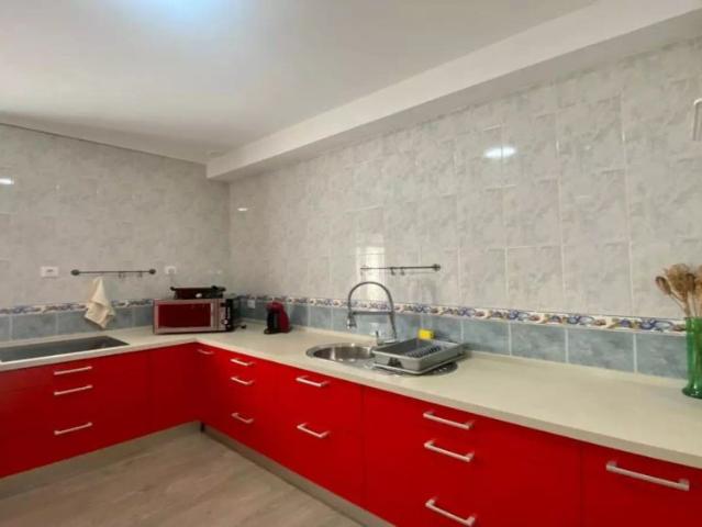 4 bedroom apartment for rent in Hospital de Mujeres, bills included