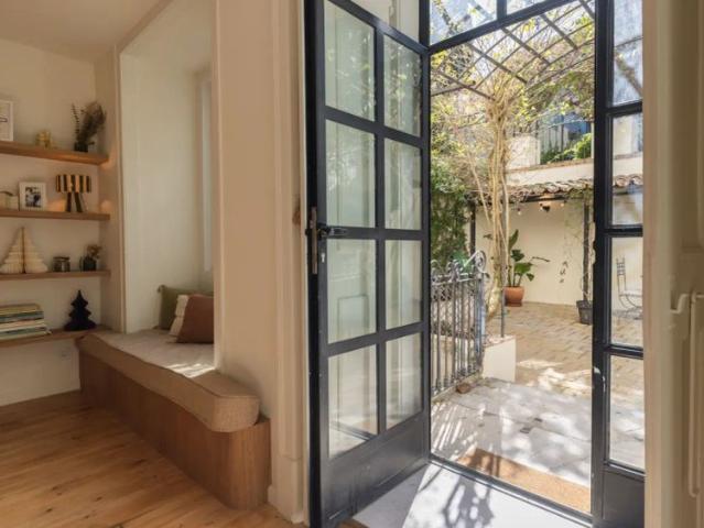 4 bedroom apartment for rent in Lisbon