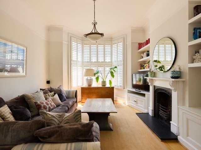 4 bedroom apartment for rent in London