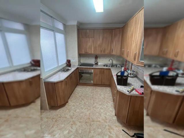 4 bedroom apartment for rent in Parque Victoria Eugenia