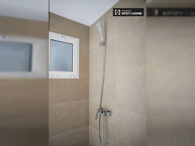4 bedroom apartment for rent in Patraix, all bills included