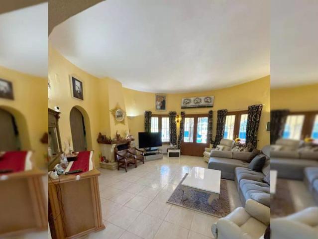 4 bedroom apartment for rent in Pego, bills included
