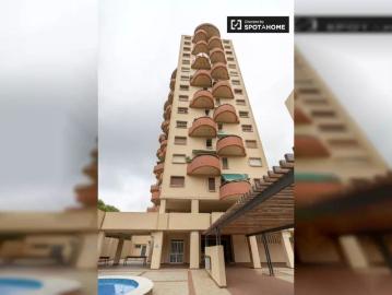 4 bedroom apartment for rent in Valencia