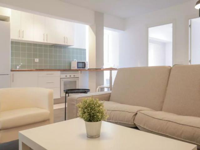 4 bedroom apartment for rent in Vista Alegre