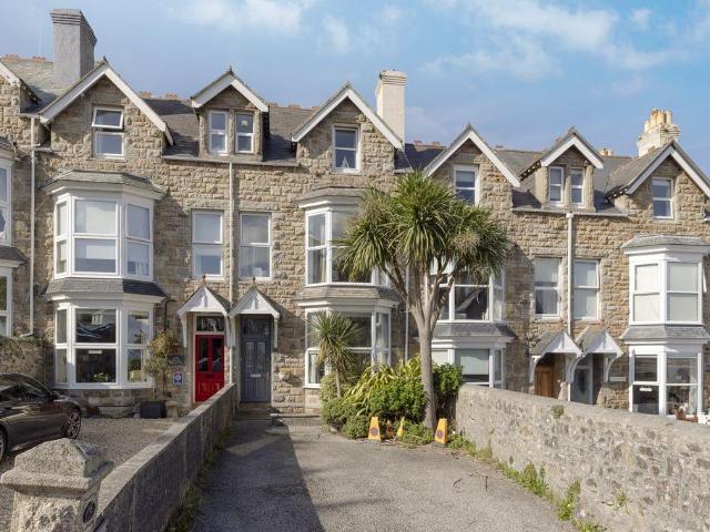 4 bedroom apartment for sale