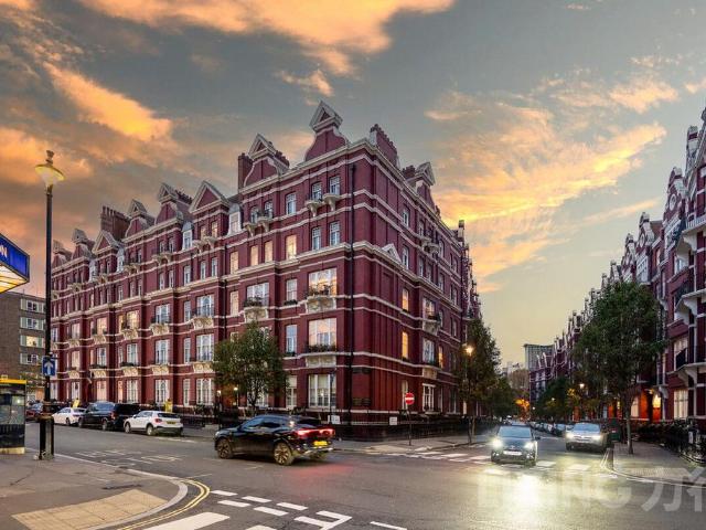 4 bedroom apartment for sale