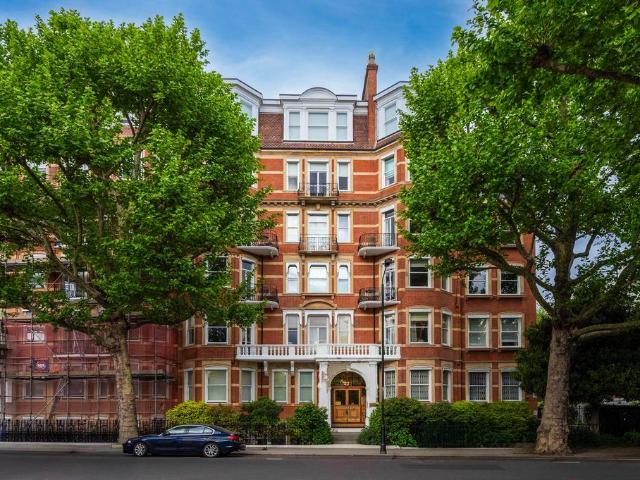 4 bedroom apartment for sale