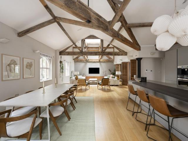 4 bedroom apartment for sale
