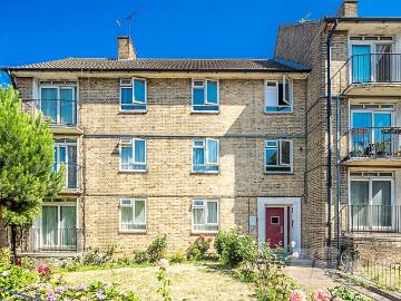 4 bedroom apartment for sale