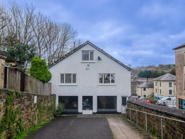 4 bedroom apartment for sale