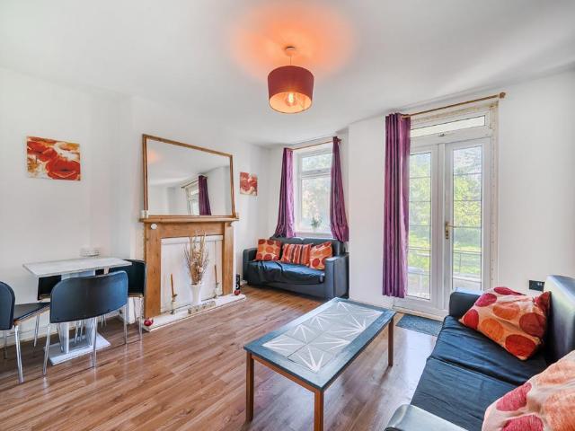 4 bedroom apartment for sale