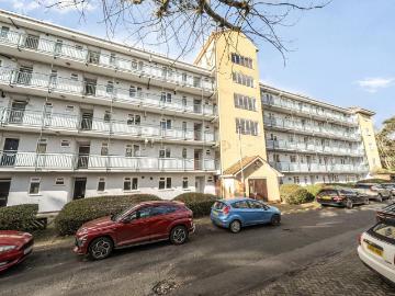 4 bedroom apartment for sale