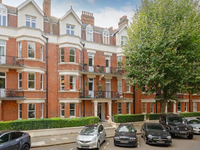 4 bedroom apartment for sale